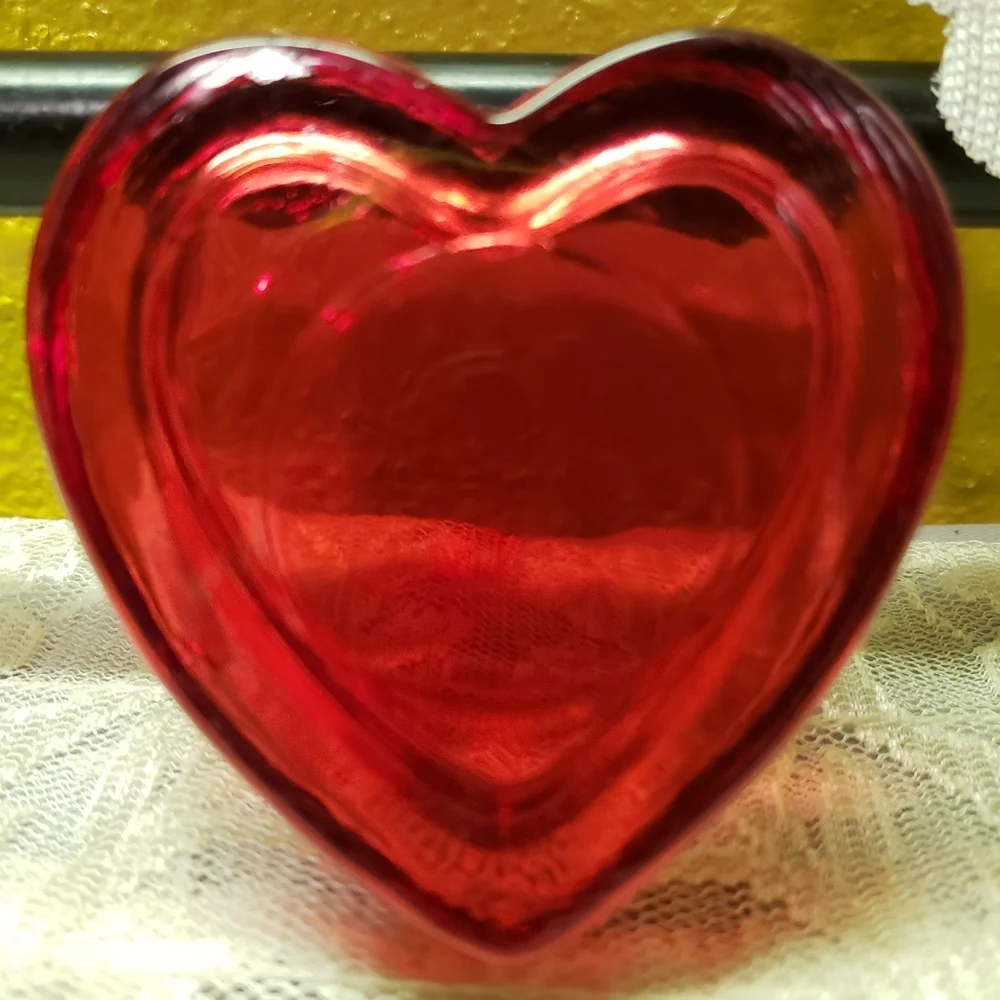 1 Vtg Red Heart Tea Light Candle Holder Palm Wax Valentine's Day Love